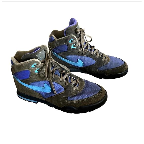 Vintage Nike Womens Shoes 8.5 Blue Brown High Top Lace Up‎ Hiking Trail Outdoor - Picture 1 of 7